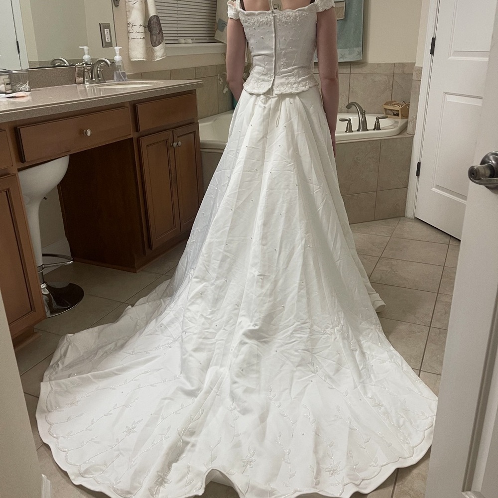 Demetrios/Ilissa Wedding Dress - Elegant Beaded Wedding Dress - Never Worn